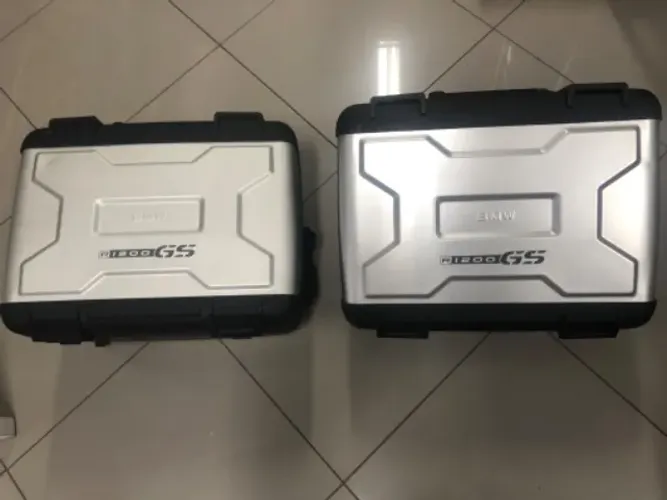 Par de Malas Laterais Vario Originais BMW R1200GS / R1250GS