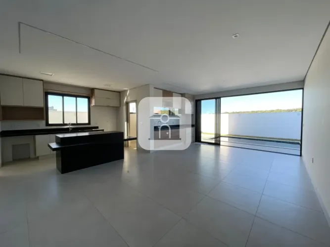 Casa para venda no bairro Granja Marileusa
