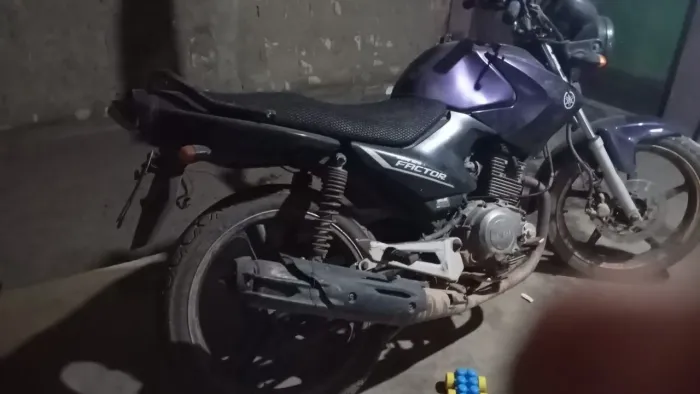 Moto pra sair da pernada