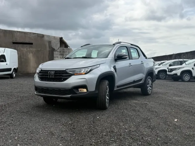 Fiat Strada Volcano 1.3 Flex 8V CD 2026