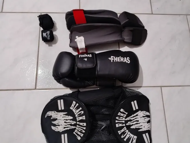 kit de muay thai, kickboxing