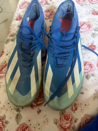 Chuteira adidas predatória 43