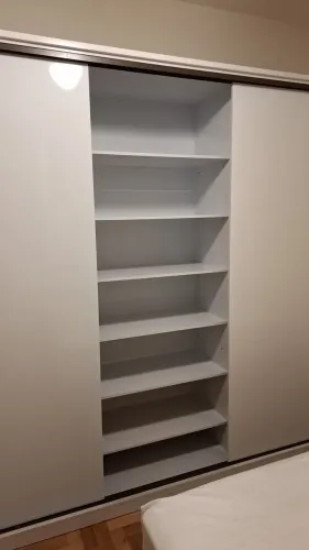 Guarda roupa 3 portas com eapelho
