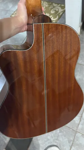Vendo violão Eagle
