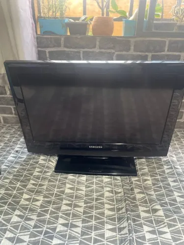 TV SAMSUNG LCD 26 polegadas
