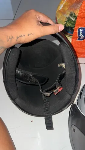 Vendo capacete