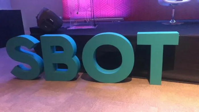 Letras Caixa para eventos grandes formatos
