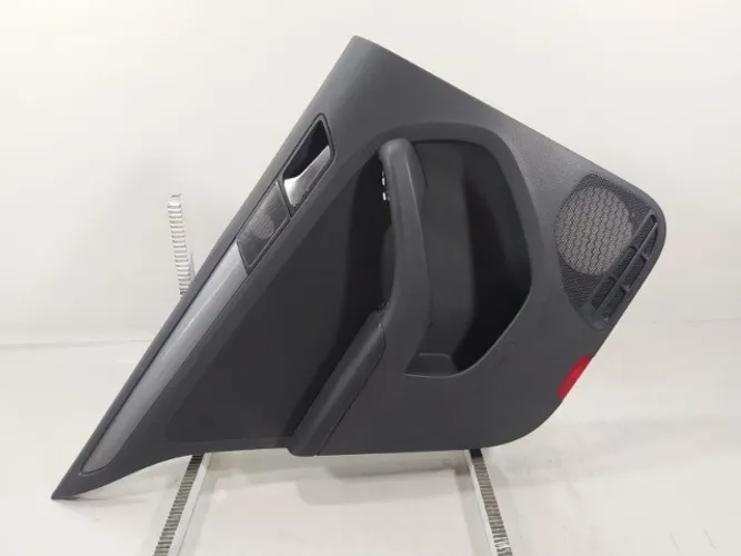 Forro Porta Traseiro Esquerdo Jetta 2011/2014 - Preto