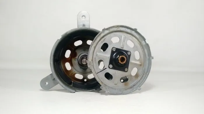Carcaça Do Motor Da Ventoinha Nissan Kicks 2019