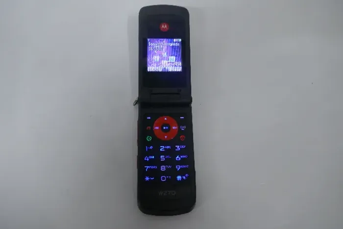 celular antigo motorola com mp3