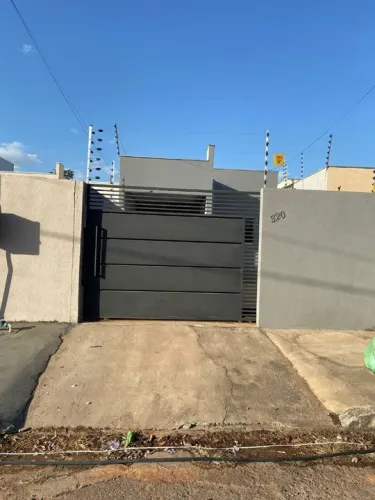 Casa a venda com 3/4 no bairro Altos do Coxipó em Cuiabá MT 