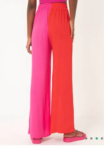 Calça pantalona nova, nunca usada rosa com vermelho tamanho 40