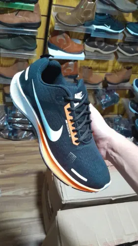 Tênis Nike zoom 