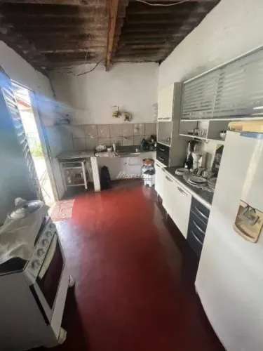 Casa 4 quartos Setor Garavelo