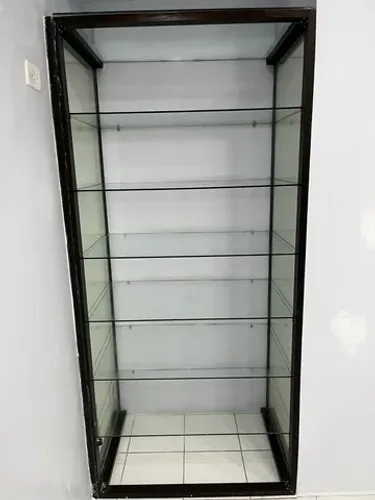 Armário expositor de vidro