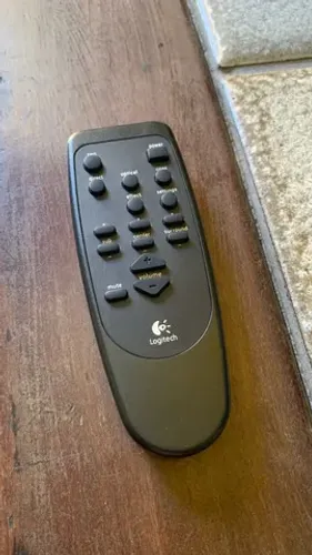 CONTROLE REMOTO LOGITECH Z5500 THX