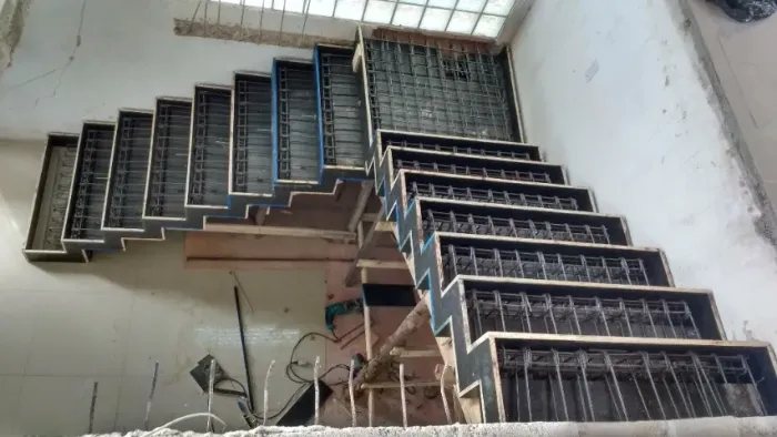 Escada em Concreto Armado