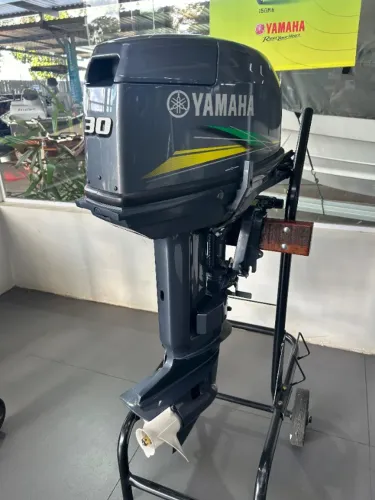 Motor Yamaha 30hp 2 Tempos partida eletrica - Novo 2025