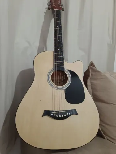 Violão acústico novo aceita cartão
