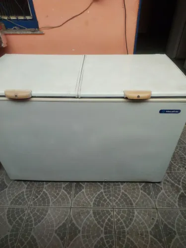Freezer Horizontal Metalfrio duas portas