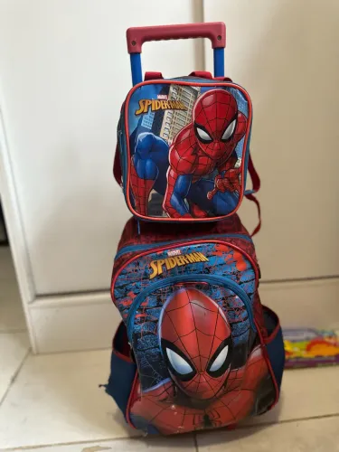 Mochila com Lancheira Homem aranha com rodinha