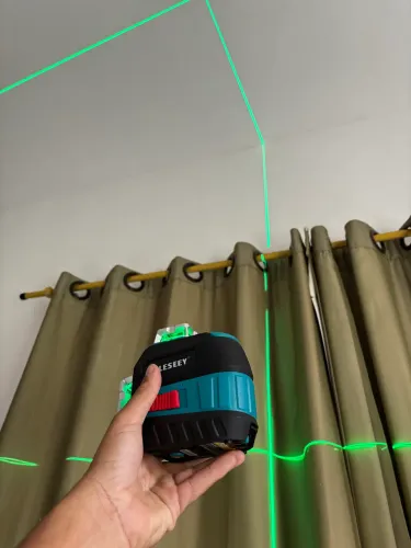 Nivel laser 12 linhas mileseey