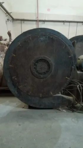 Exaustor Centrífugo Industrial com Motor 7,5 CV Trifásico - Bom Estado!