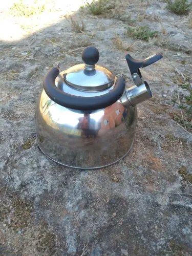 Chaleira de Aço Inox com Apito - Perfeita para Chá!