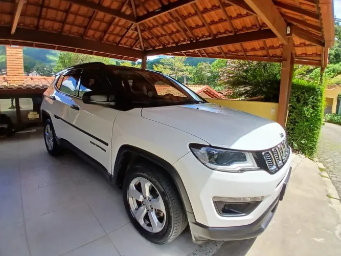 Jeep Compass Sport 2.0 4X2 Flex 16V Aut. 2017