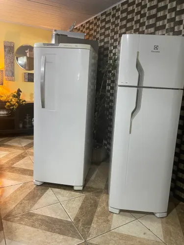 Geladeira duplex R$900 com frete grátis e garantia