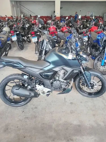 Yamaha FZ15 150cc 2025 4mil Km Vitória Motors