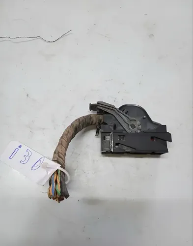 Plug Hyundai I30 0265800639 589202l300 (Usado)