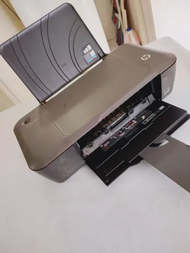  Impressora HP Deskjet 1000 Printer J110a