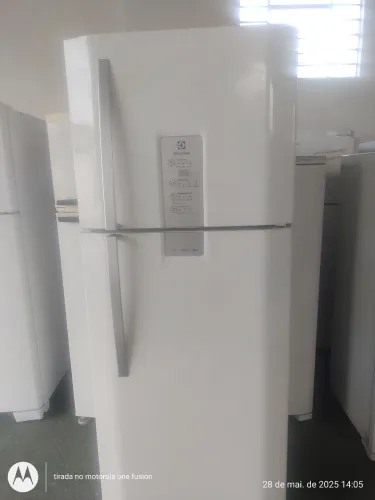REFRIGERADOR ELECTROLUX DFN 52 460L