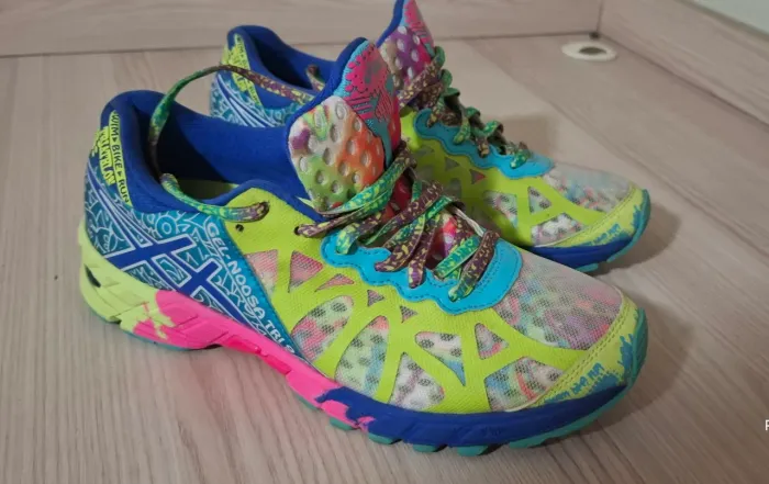 Tênis Asics Gel Noosa Tri 9
