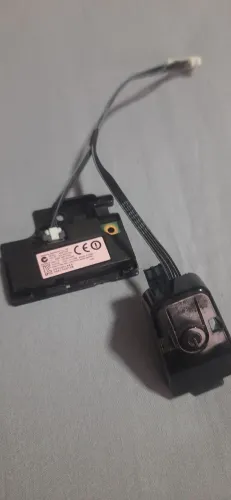 Placa wifi e sensor do controle de TV Samsung UN32J4300AG. 