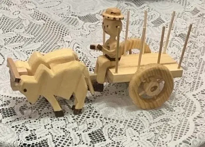 Carro de Boi e carroça em madeira
