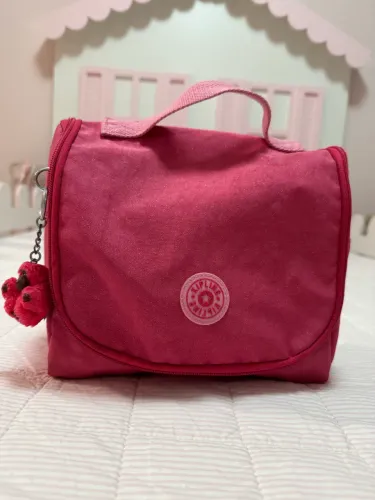 Lancheira Kipling 