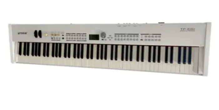 Piano Digital Tokai Stage TP-88s Branco - Excelente estado