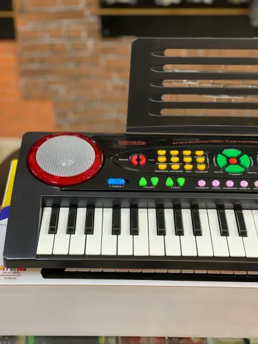 Teclado infantil Turbinho 44 Teclas 