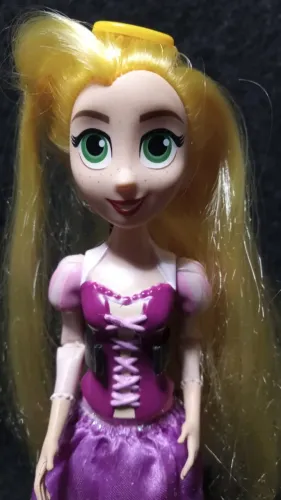 Barbie Disney Rapunzel 2016 The Series - Novinha