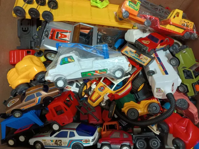 Carrinho Guincho Plástico Bolha Uirapuru Lacrado
