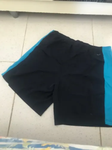 SHORT ADIDAS NOVO C/ ETIQUETA, GG Azul Marinho/ Bolsos Lateriais s/ Forro Modelo EMIXSHRT2
