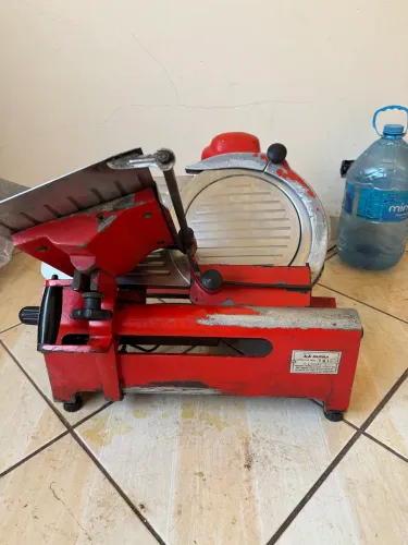 Cortador de frios