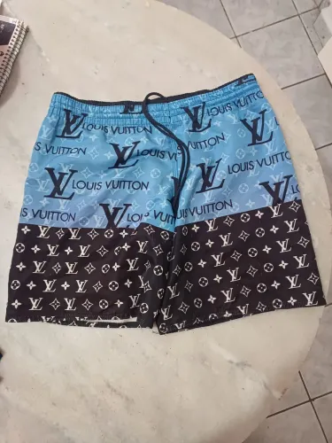 Shorts Louis Vuitton - Estilo e Conforto
