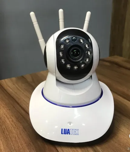 Câmera de Segurança IP Wifi Luatek PTZ - Visão Noturna