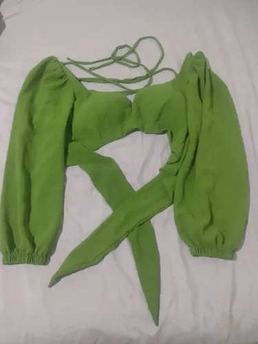 Cropped verde com amarração