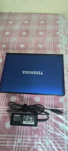 Netbook Toshiba retirada de peca