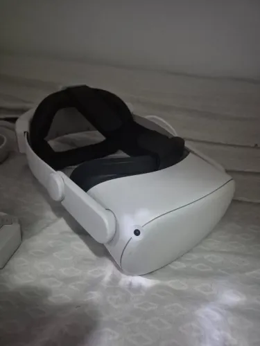 Óculos de Realidade Virtual Meta Quest 2