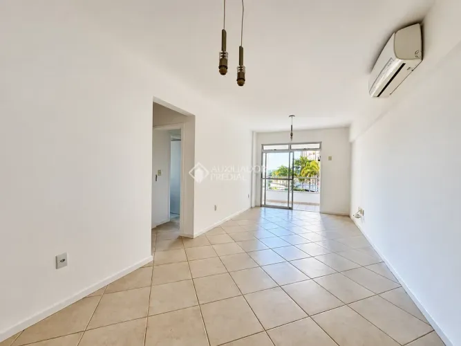 Imóvel para venda tem 71 metros quadrados com 2 quartos em Itacorubi - Florianópolis - SC